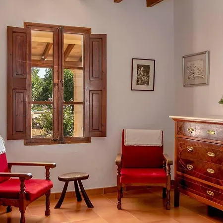 Between Old Town And Port By Renthousing Pollensa