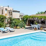 Between Old Town And Port By Renthousing * Pollenca