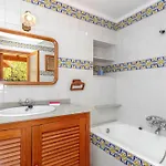 Holiday home Between Old Town And Port By Renthousing *