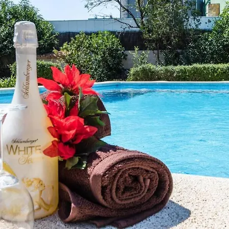 Between Old Town And Port By Renthousing Semesterbostad Pollença