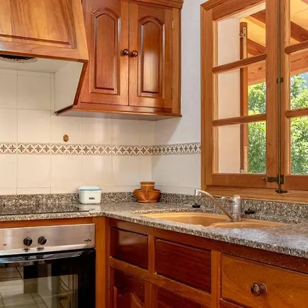 Between Old Town And Port By Renthousing Semesterbostad Pollença