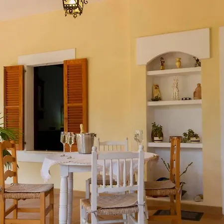 Σπίτι διακοπών Between Old Town And Port By Renthousing *