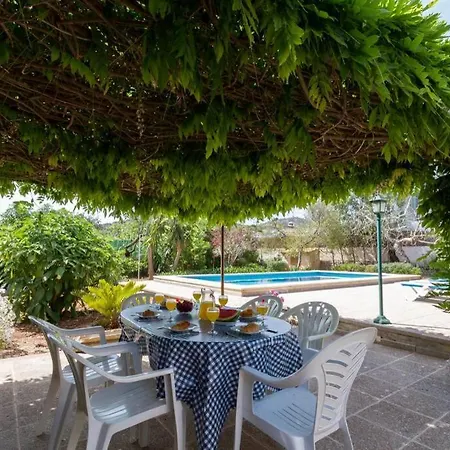 Between Old Town And Port By Renthousing Semesterbostad Pollença