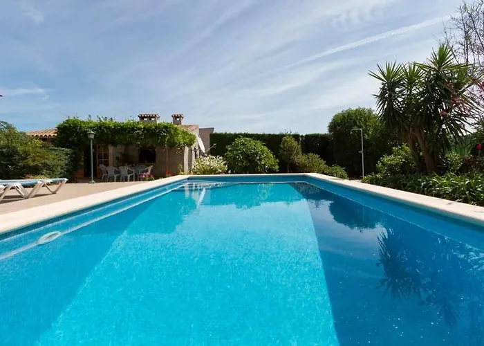 Dom wakacyjny Between Old Town And Port By Renthousing