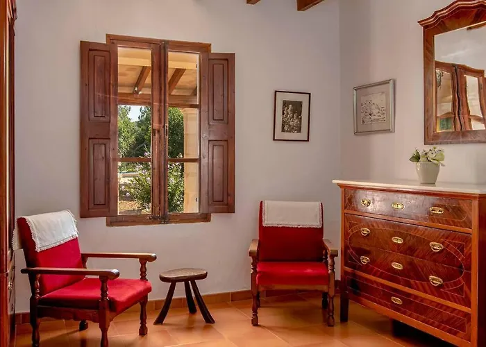 Between Old Town And Port By Renthousing Pollensa