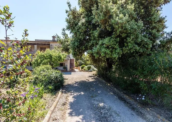 Dom wakacyjny Between Old Town And Port By Renthousing *